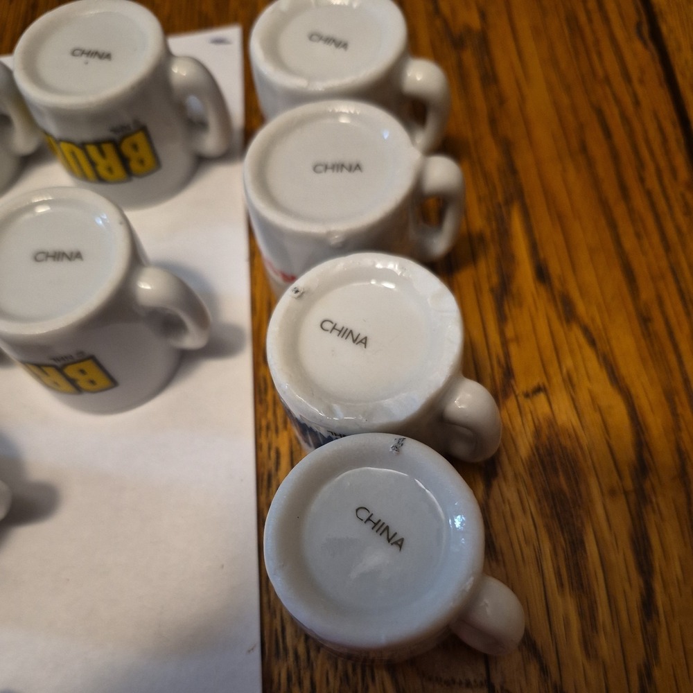 NHL Hockey Team Logo Mini Miniature 1.25" Souvenir Lot of 26 Mini Mug duplicates - Picture 8 of 10